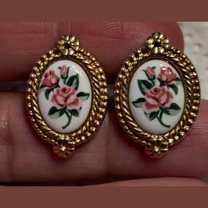 Vintage Avon earrings